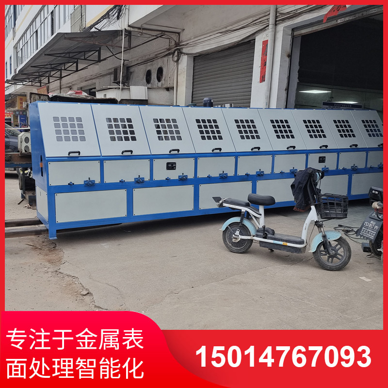 圓(yuan)筦自(zi)動抛光(guang)機
